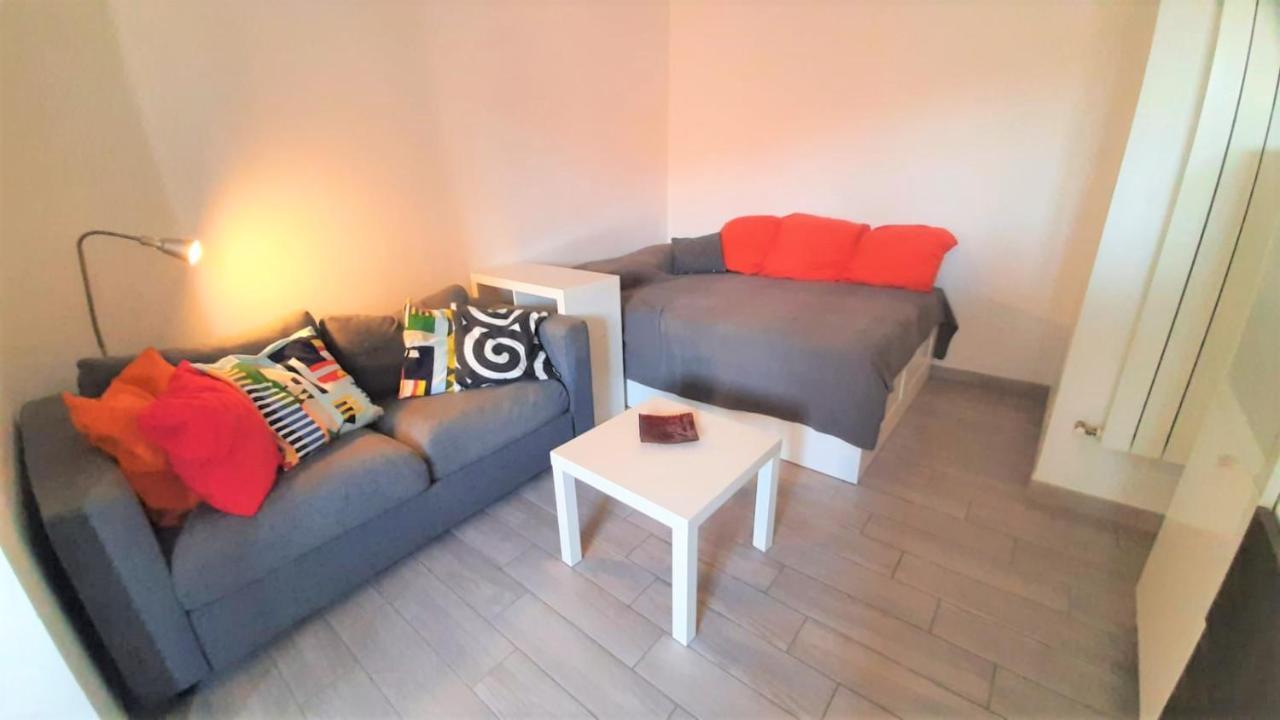 Accomodo Mim23 Monolocale Navigli Appartement