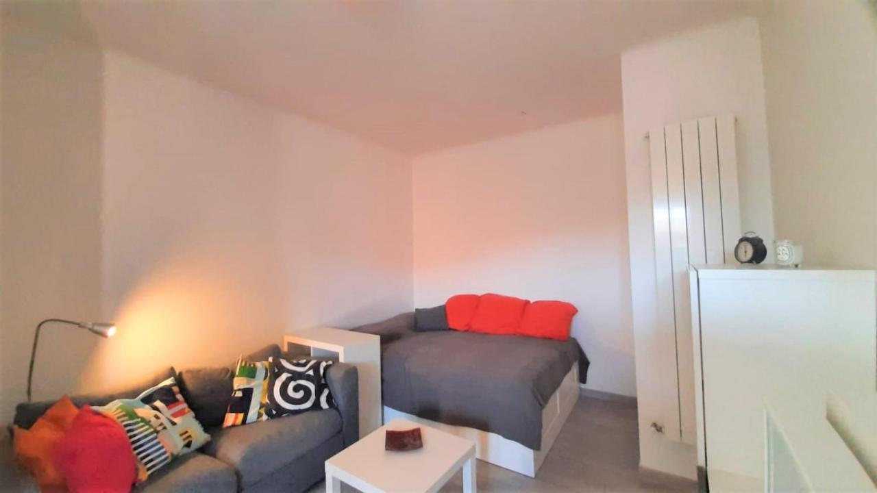 Accomodo Mim23 Monolocale Navigli Appartement